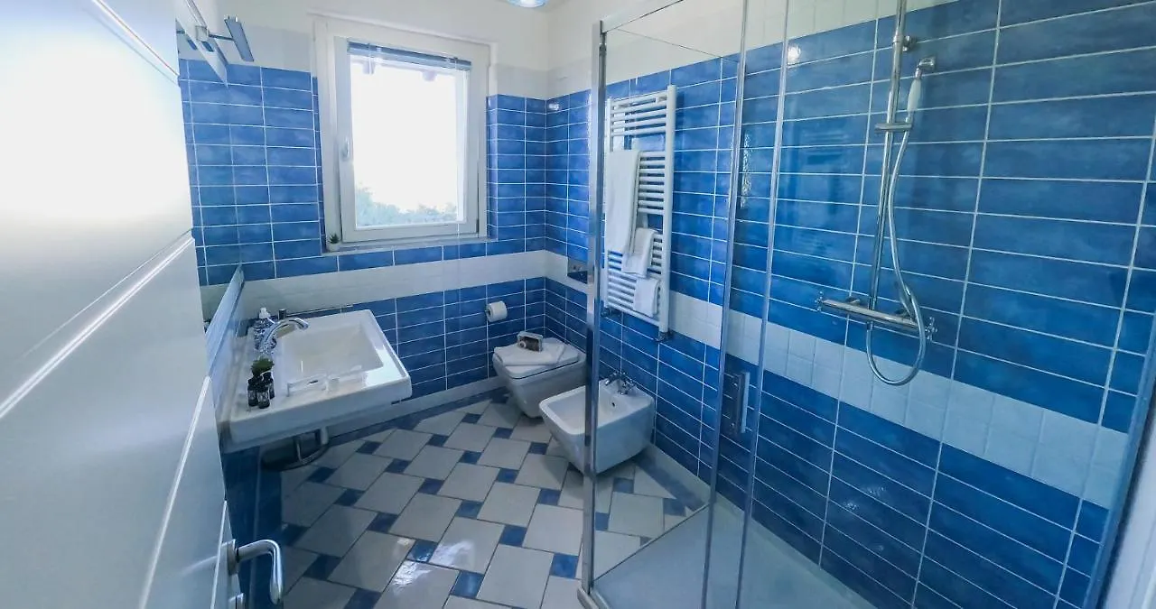Acqua Marina Apartment أولبيا